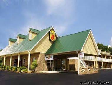 Super 8 By Wyndham Kingston Hotel Buitenkant foto