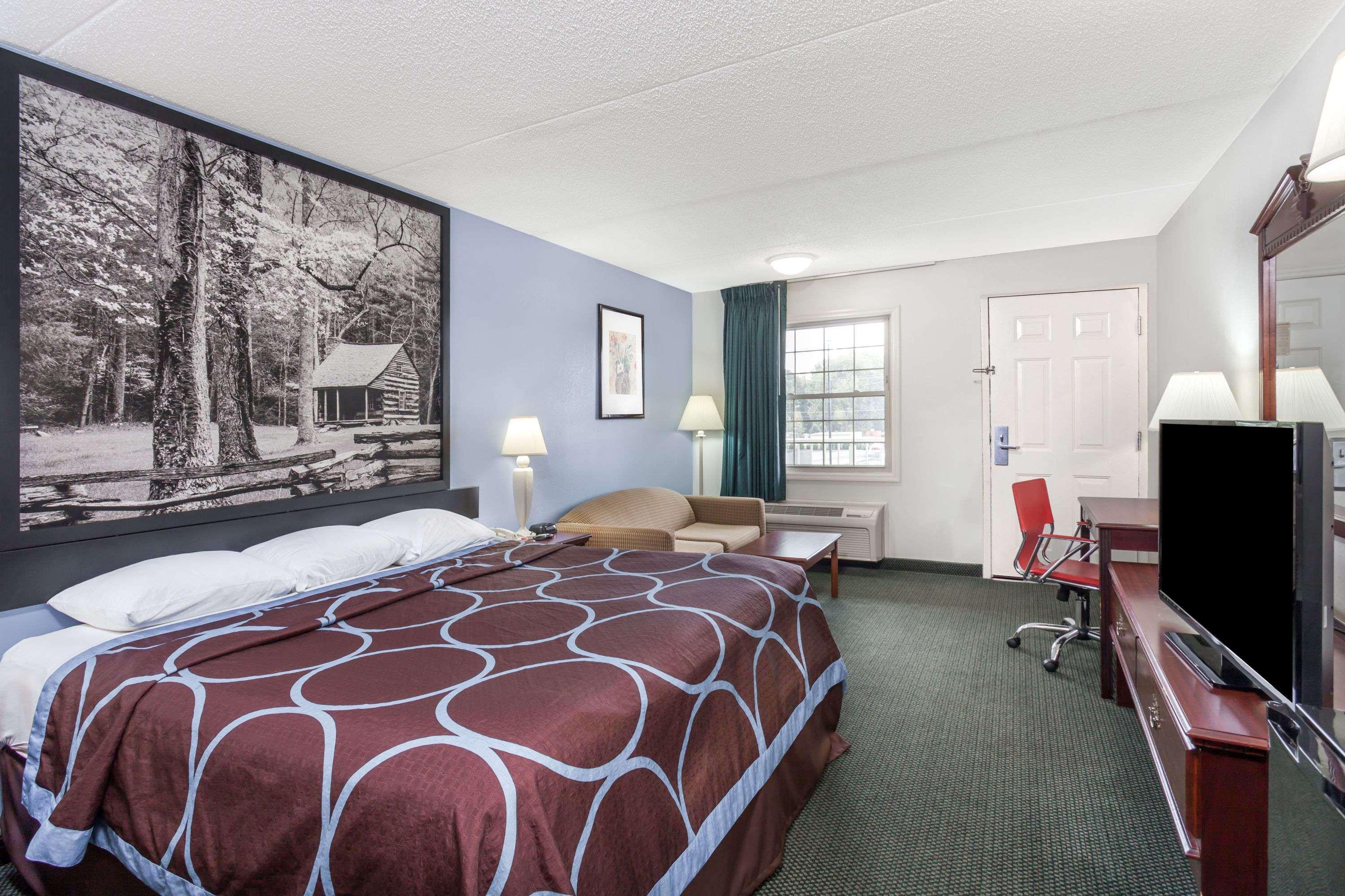 Super 8 By Wyndham Kingston Hotel Buitenkant foto